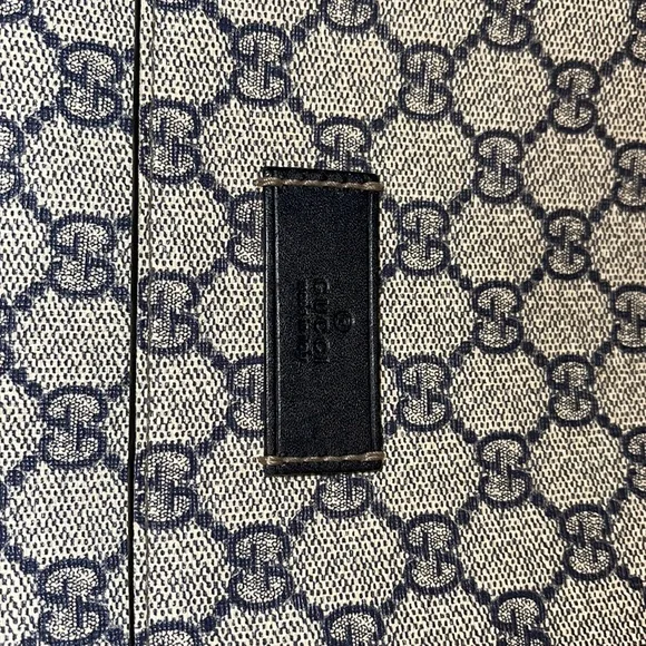 SOLD GUCCI GG Supreme Diaper Bag - Picture 6 of 13